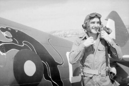 squadron leader paddy flynn rcaf 152 squadron